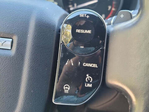 2020 Land Rover Discovery SE