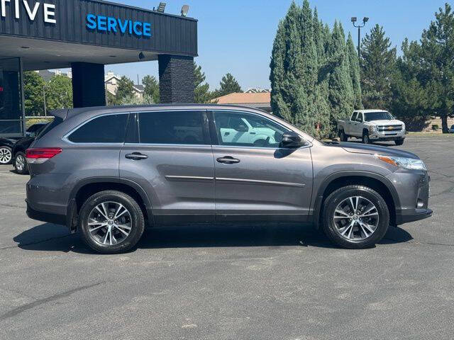 2019 Toyota Highlander for sale at Axio Auto Boise in Boise, ID