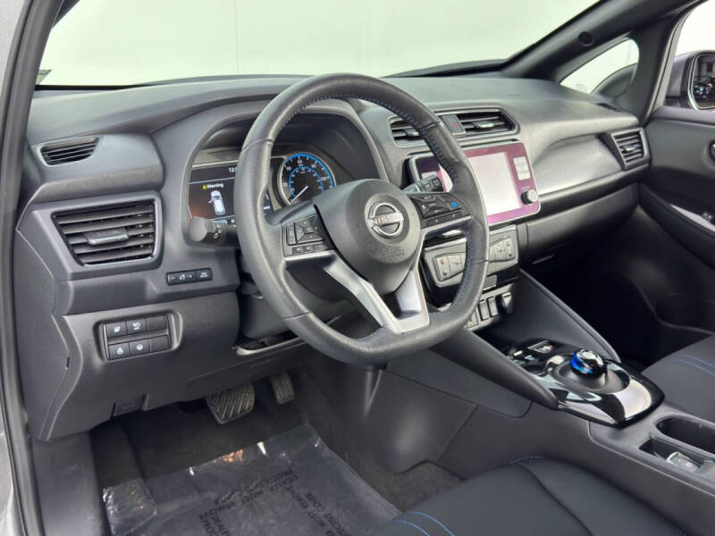 2025 Nissan LEAF SV PLUS