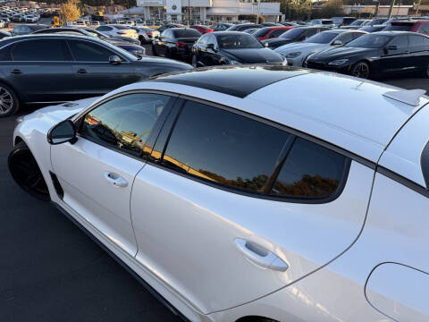 2018 Kia Stinger GT1