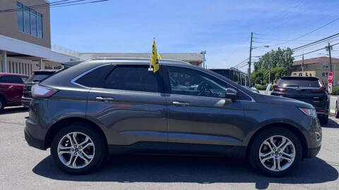 2017 Ford Edge Titanium