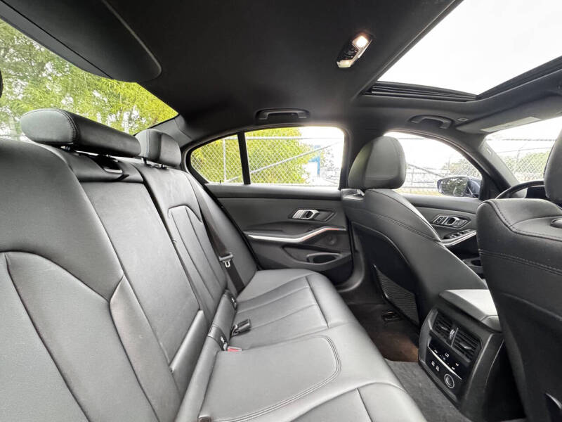 2019 BMW 3 Series 330i