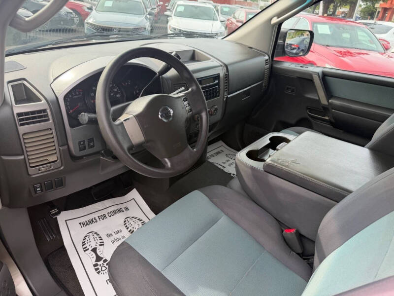 2006 Nissan Titan XE