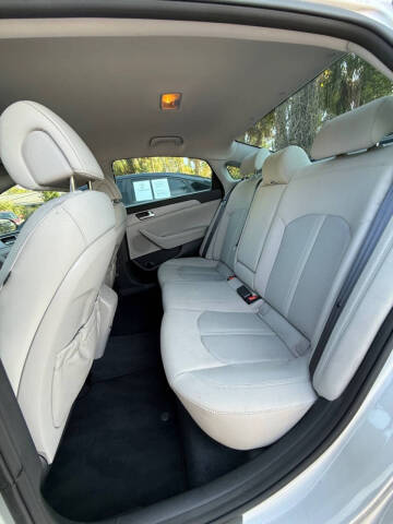 2015 Hyundai Sonata SE