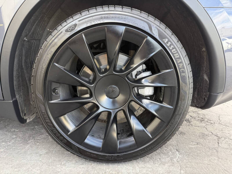 2022 Tesla Model Y Long Range