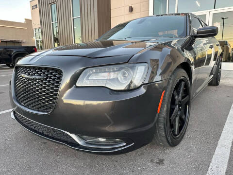 2016 Chrysler 300