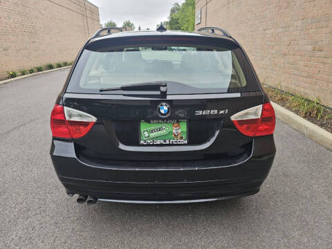 2007 BMW 3 Series 328xi