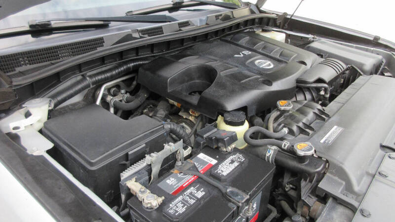 2017 Nissan Armada SV