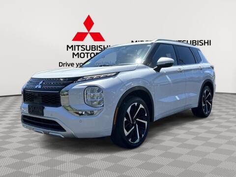 2022 Mitsubishi Outlander for sale at Midstate Auto Group in Auburn MA