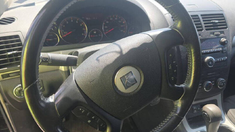 2009 Saturn Outlook XE