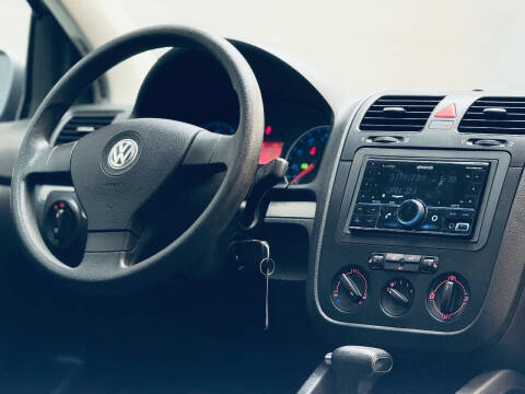 2009 Volkswagen Rabbit S