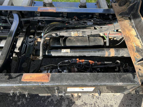 2019 Freightliner Business class M2