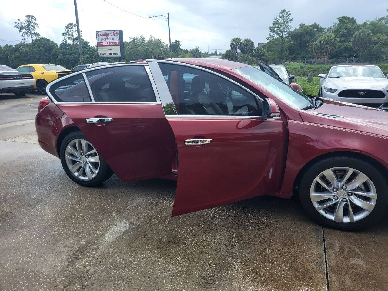 2015 Buick Regal for sale at FAMILY AUTO BROKERS in Longwood, FL