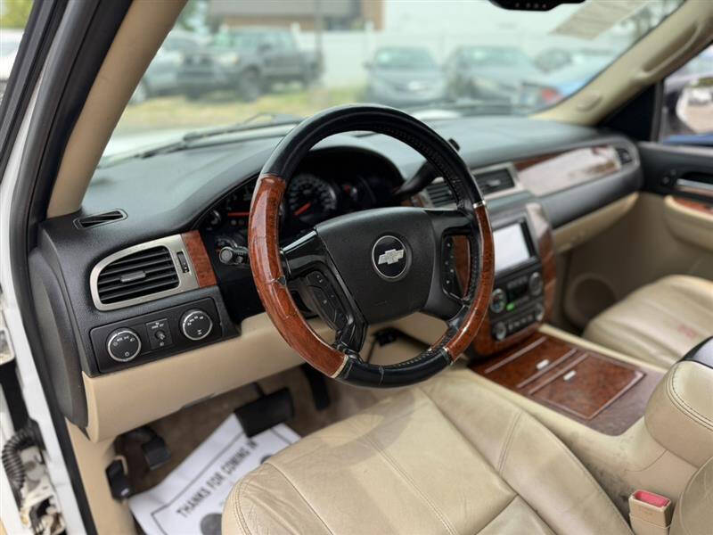 2008 Chevrolet Suburban LTZ