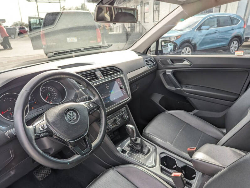 2018 Volkswagen Tiguan 2.0T SEL