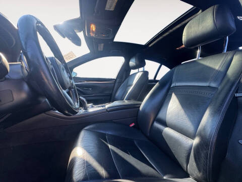 2016 BMW 5 Series 528i