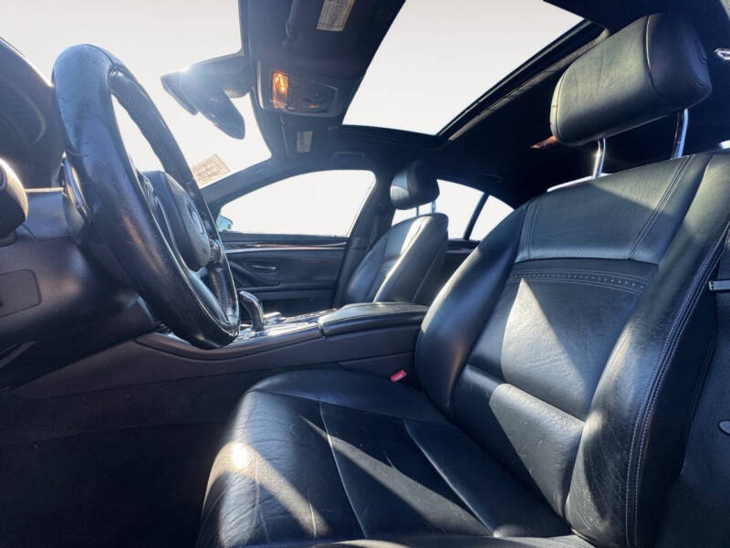 2016 BMW 5 Series 528i