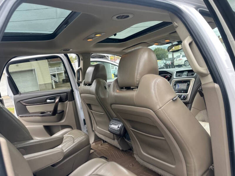 2016 GMC Acadia Denali