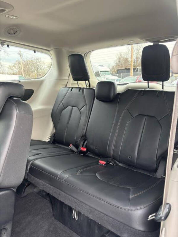 2019 Chrysler Pacifica Touring L