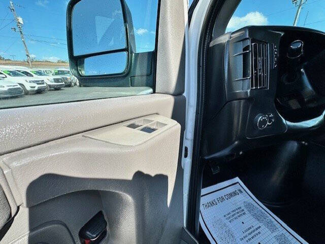 2015 Chevrolet Express LT 3500