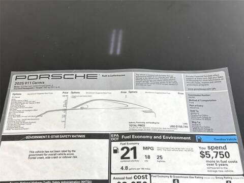 2025 Porsche 911 Carrera