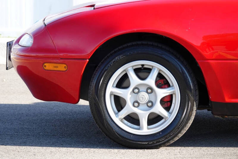 1996 Mazda MX-5 Miata M-Edition