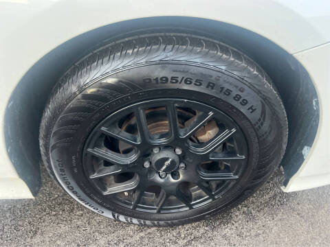 2016 Toyota Prius Two