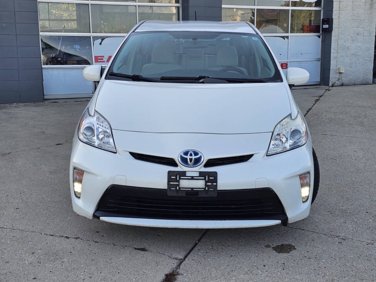 2015 Toyota Prius for sale at Quantum Auto Co in Plainfield, IL