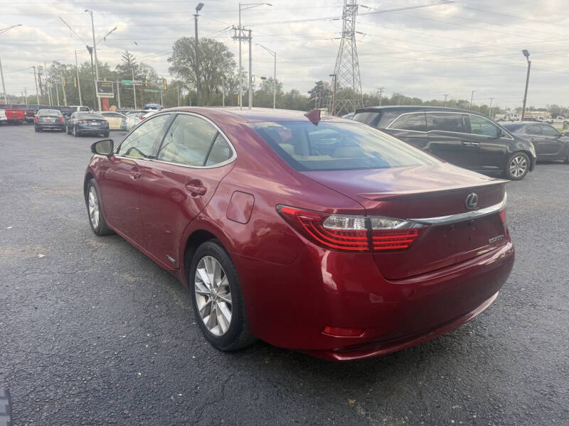 2015 Lexus ES 300h