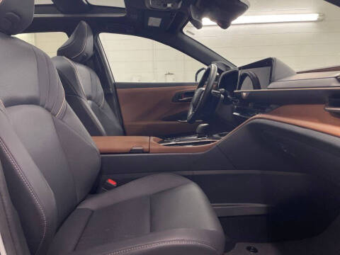 2025 Toyota Crown Limited