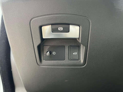 2019 Land Rover Range Rover Velar P250 R-Dynamic SE