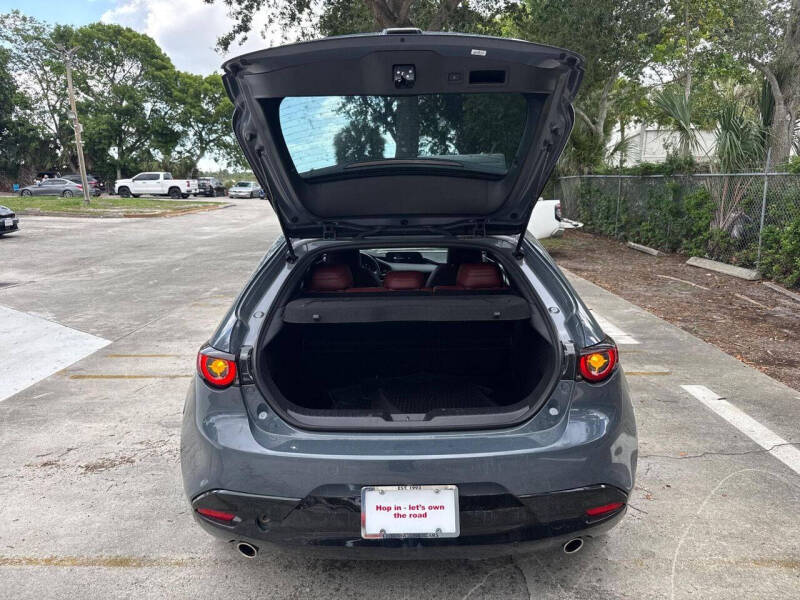 2023 Mazda Mazda3 Hatchback 2.5 S Carbon Edition
