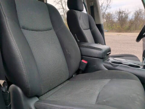 2020 Nissan Pathfinder S