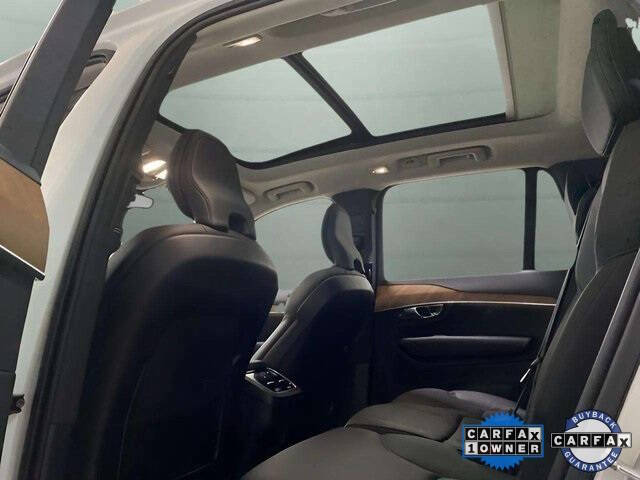 2025 Volvo XC90 B6 Plus Bright Theme 7P