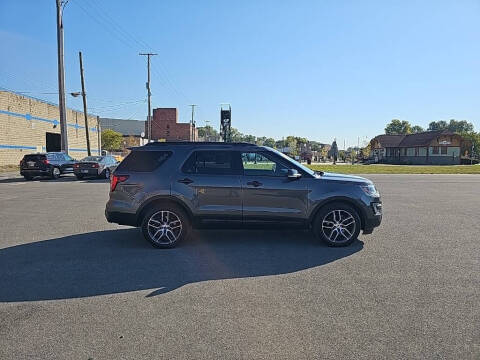 2016 Ford Explorer Sport