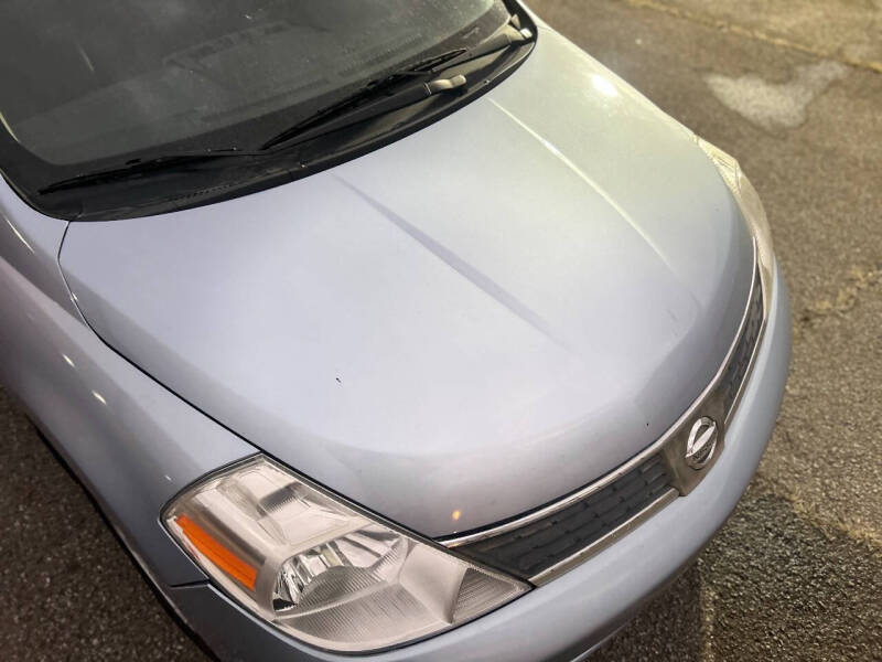 2009 Nissan Versa 1.8 SL