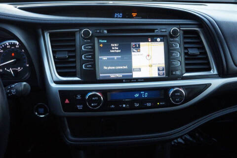 2017 Toyota Highlander