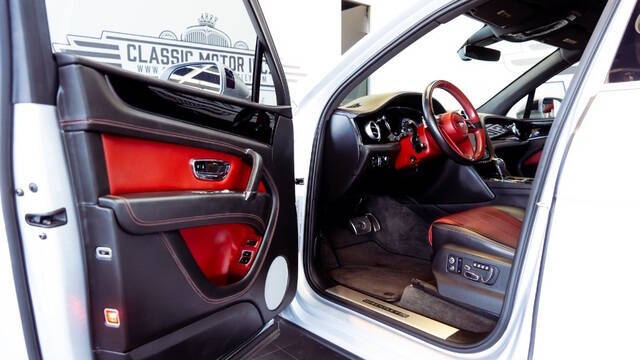 2018 Bentley Bentayga W12 Signature Edition