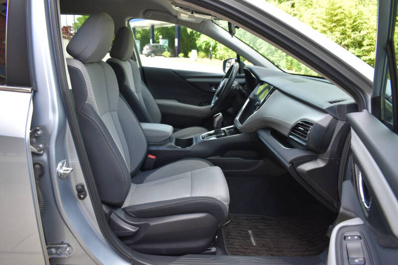 2023 Subaru Outback Premium