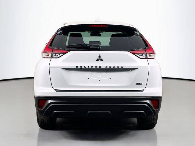 2024 Mitsubishi Eclipse Cross LE