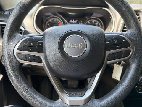 2019 Jeep Cherokee Latitude