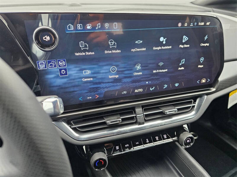 2026 Chevrolet Equinox EV LT 1