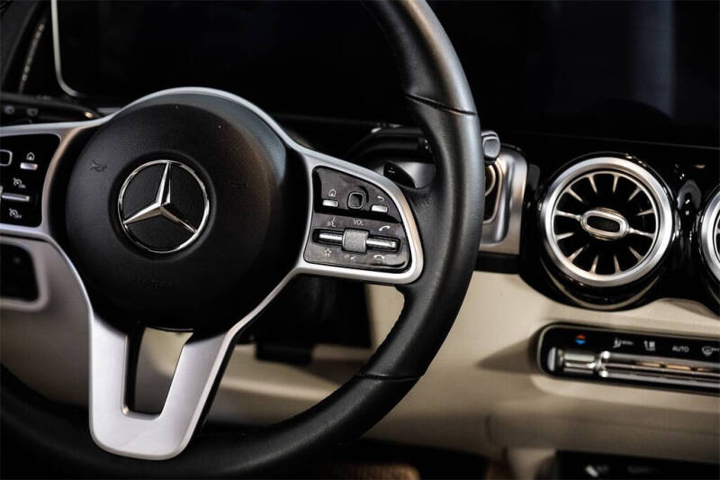 2021 Mercedes-Benz GLB GLB 250