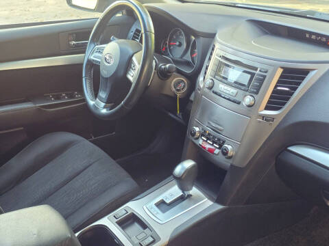 2013 Subaru Outback 2.5i Premium