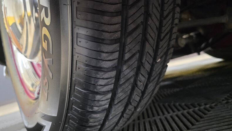 1942 Ford Super Deluxe