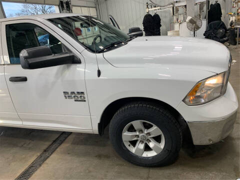 2023 RAM 1500 Classic SLT