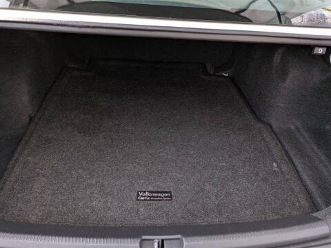 2021 Volkswagen Passat R-Line