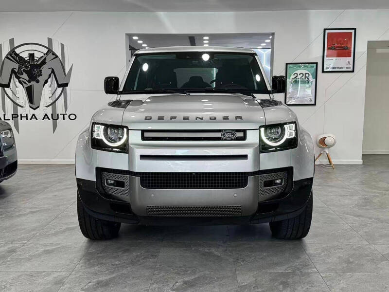 2023 Land Rover Defender 110 X-Dynamic SE