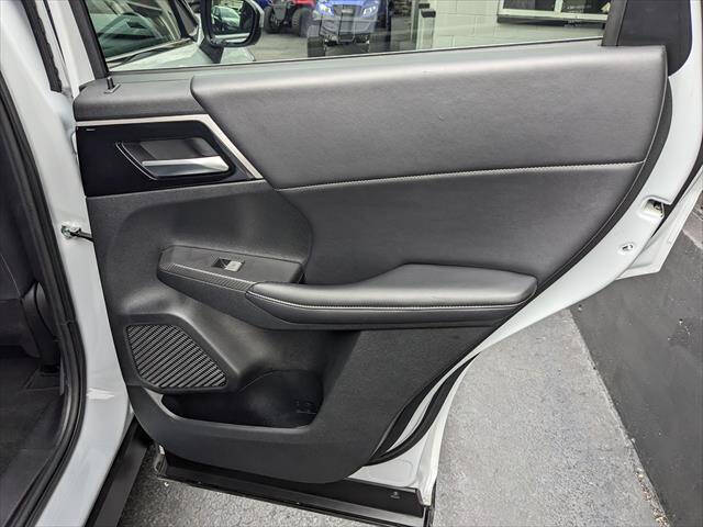 2024 Mitsubishi Outlander