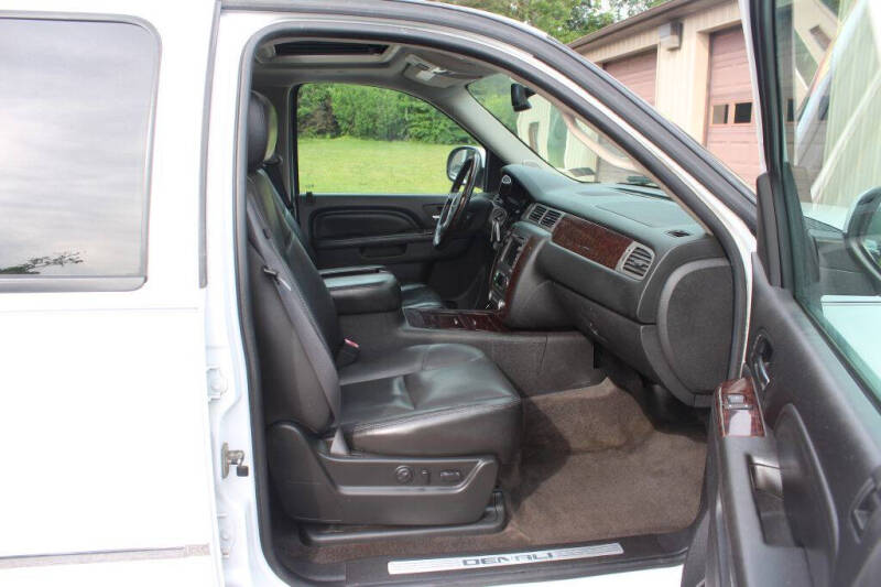 2011 GMC Yukon Denali